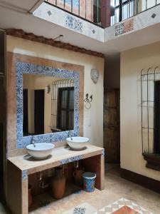 Hotel Acatenango Inn