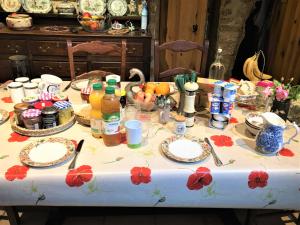 B&B / Chambres d'hotes Chambres d'hotes Les Coustilles : photos des chambres