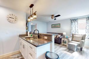 Belle of Maine Cottage 33 - Pipers Landing