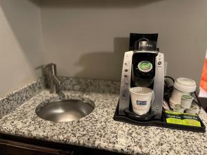 King Room - Mobility Access/Hearing Accessible room in Holiday Inn Express & Suites Gonzales an IHG Hotel