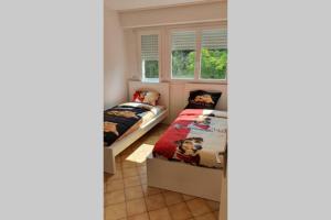 Appartements Near to Paris Evry courcouronne terrasse : photos des chambres