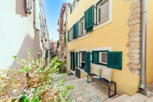 Yellow House Rovinj