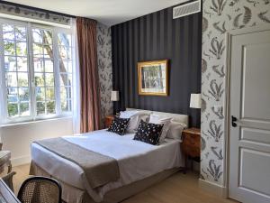 Hotels Hotel Le Saint Christophe : photos des chambres
