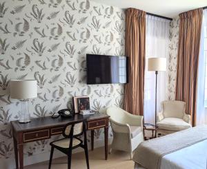 Hotels Hotel Le Saint Christophe : photos des chambres