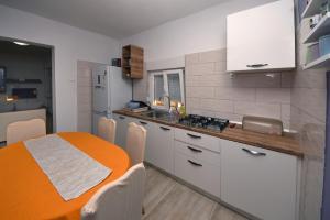 Robinson home in Pašman with Seaview, Terrace (4654-1)