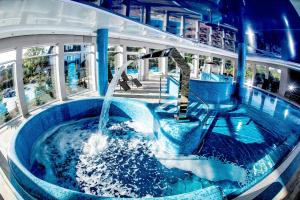 Tristan Hotel & SPA - 4hvězdičkové hotely ve městě Kąty Rybackie