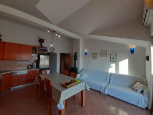 Apartments Nera Tisno