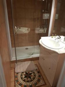 NATURISME LE CAP DAGDE APPART. 4 PERSONNES D 63