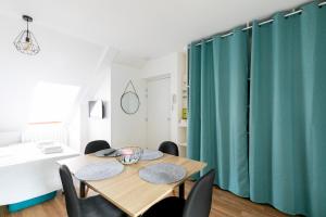 Appartements Studio cosy proche centre ville de Vannes : Studio