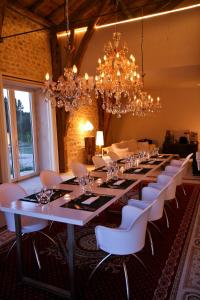 B&B / Chambres d'hotes Domaine de L'Isle Basse : photos des chambres