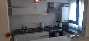 Luminoso departamento de dos ambientes externo