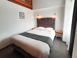 Hotels Hotel Les Tilleuls de Pareloup a Salles-Curan : photos des chambres