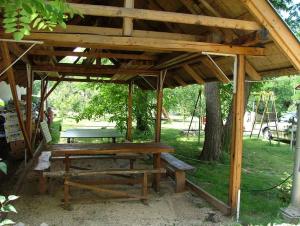 8513 Mihályháza - Rózsi Vendégház