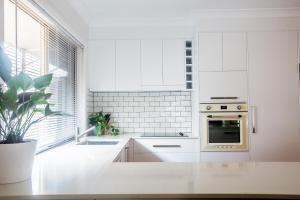 Byron Marvell-Perfect Location