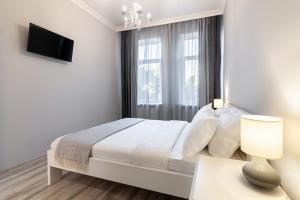 Romari apartment Чорновола 23