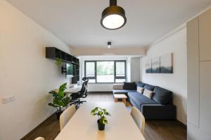 Modern Apartment in a Quiet Area