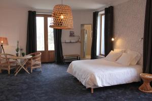 Hotels Eclosion Chateau Hotel & Restaurant : photos des chambres