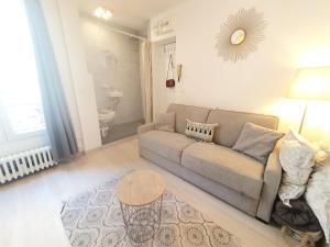 Home Sweet Home Champs Elysées