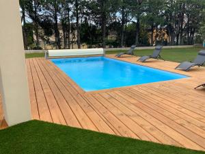 gite les oliviers 10 pers piscine au calme 4 Etoiles