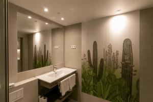 The White Apartments