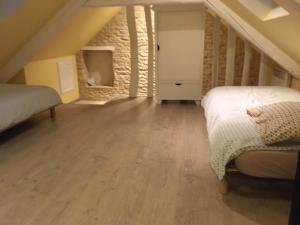 Maisons de vacances Gite galets et bois flottes proche mer gold beach meuble de tourisme 4 etoiles : photos des chambres