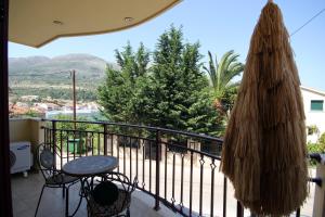 One-Bedroom Apartment with Sea or Pool View