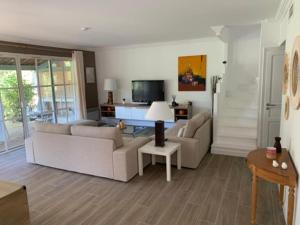 Les Restanques Maison du lac 4 chambres