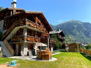 Chalets Chalet des Trappeurs Coeur Vanoise 15 persons : photos des chambres