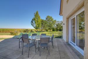Maisons de vacances L'Atelier 4 stars Luxury, Hot Tub, Pool : photos des chambres