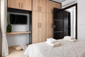 White House Kokas Luxury Apartments