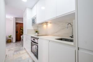 LA MALAGUETA BEACH - New Release