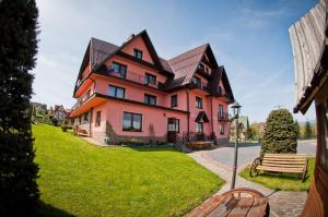 Pokoje Gościnne Kornelia- Jacuzzi, sauna !