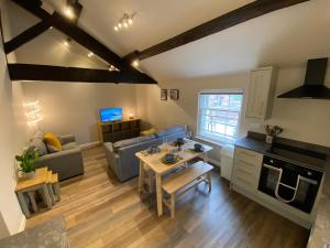 Apartment @ Booth Hall