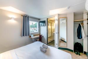 Hotels B&B HOTEL Bordeaux Le Haillan : photos des chambres