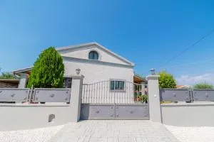 Agathis Home - Láfkion