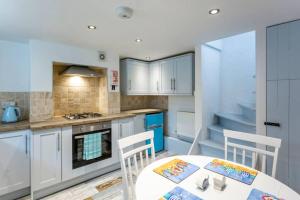 Smugglers Cottage in Broadstairs - Winter special offers!