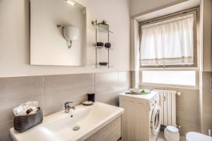 Vaticanum Modern & Family Apartment