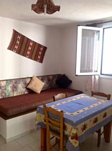 One-Bedroom Apartment (2 Adults)