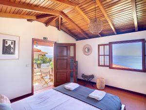 Pôr do Sol by LovelyStay