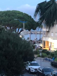 Appartements Magnifique emplacement pour ce joli f3 : Appartement 2 Chambres