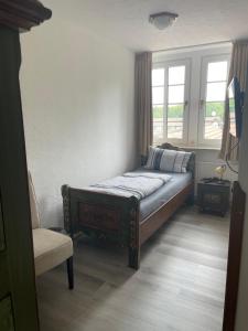 Standard Single Room with Shower room in Hotel & Gastropark Loemühle-Restaurant-Biergarten