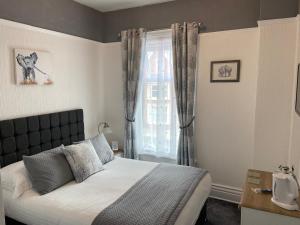 Small Double Room room in The Beechcliffe Hotel - Over 35's Only