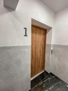 NADJEZIORNA LUX 1