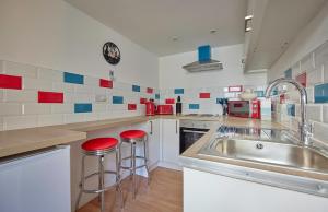 Violets Wonderland Cottage