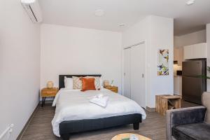 Wonderful New Studio close to Mount Royal By Den Stays