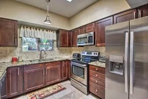 Relaxing Green Valley Townhome about 30 Mi to Tucson! - Tumacacori