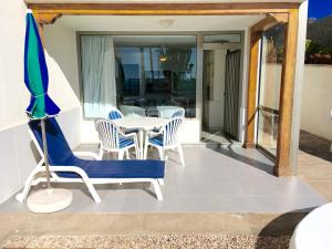 Beach front Apartment Los Papagayos