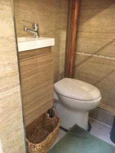 Maisons de vacances Garden Annexe 2 : photos des chambres