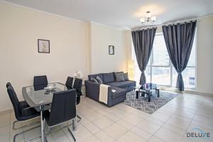 Steps Away From the Beach & Entertainment Hubs 1BR Unit, Torch Tower, Dubai Marina by Deluxe Holiday Homes