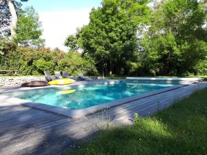 Maisons d'hotes Le Jardin Des Cedres : photos des chambres